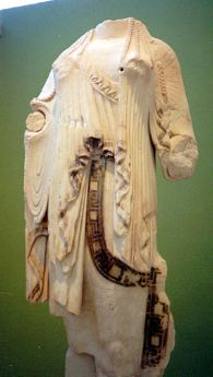 Ionian Kore, Acropolis Museum, Polychromed marble