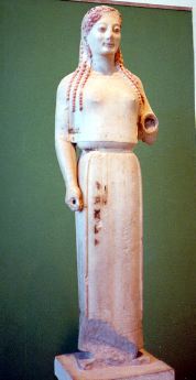Peplos Kore, from the Acropolis, Ahens. Marble, 530 BCE