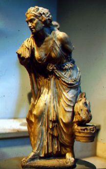 Market Woman. Marble, 2nt century BCE